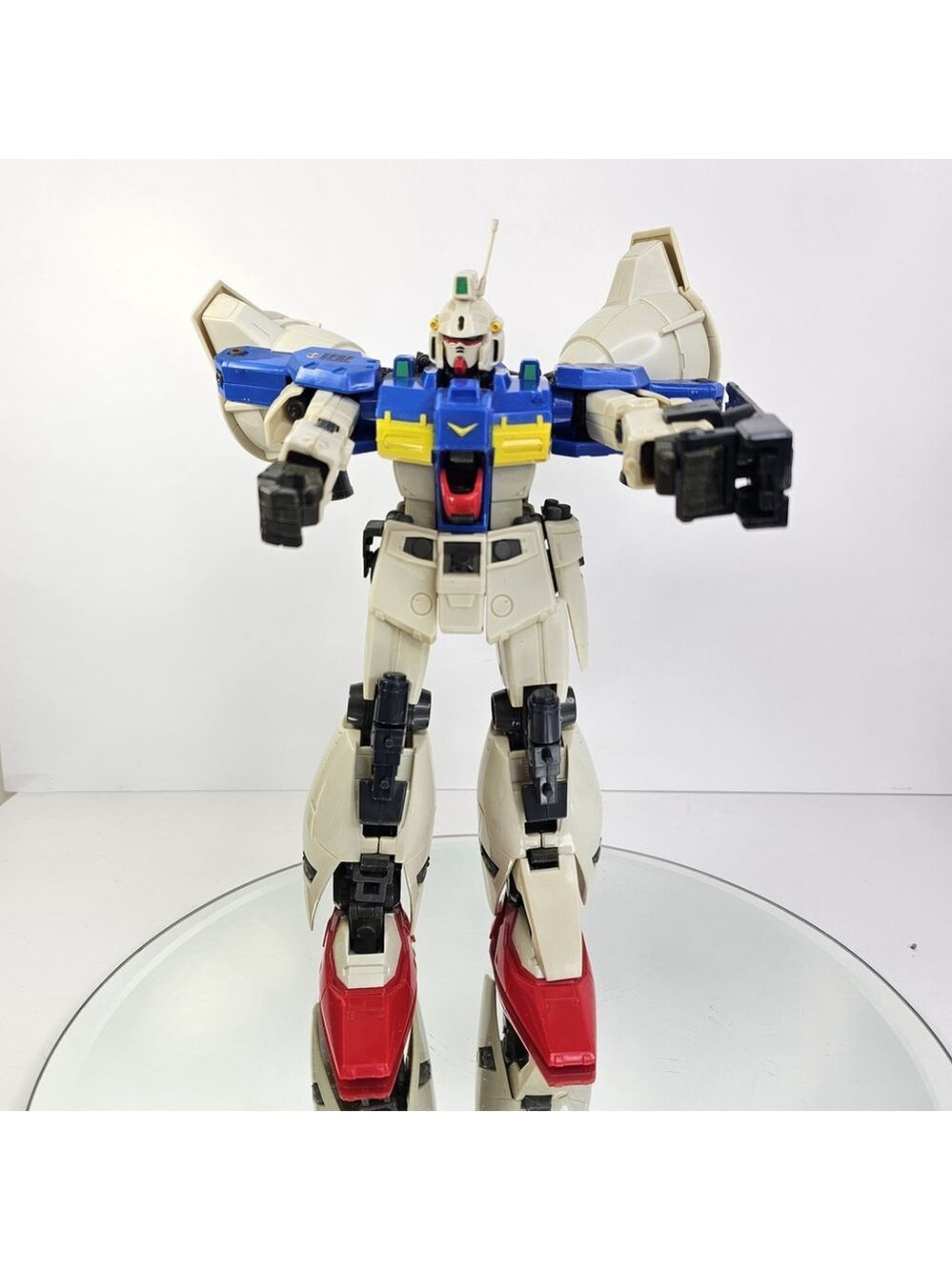 Bandai Gundam 10" Robot Action Figure EFSF Space Force Vintage Incomplete Read